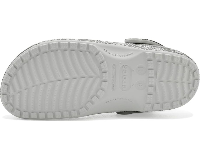 Клоги Crocs Classic Animal Print с анималистичным принтом