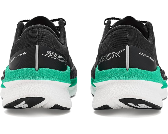 Кроссовки Skechers Aero Razor с технологией Hyper Burst Pro