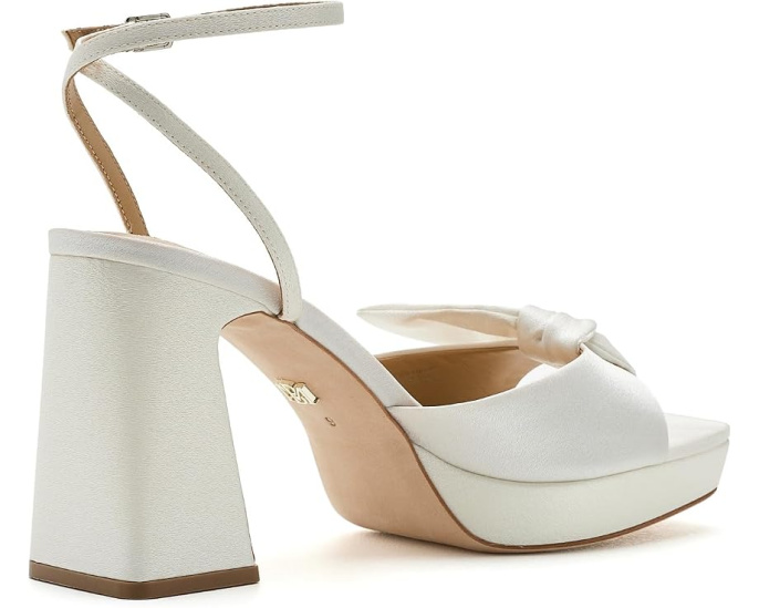 Босоножки Yuki Badgley Mischka