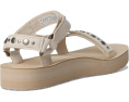 Сандалии Midform Universal Studded от Teva на платформе с шипами