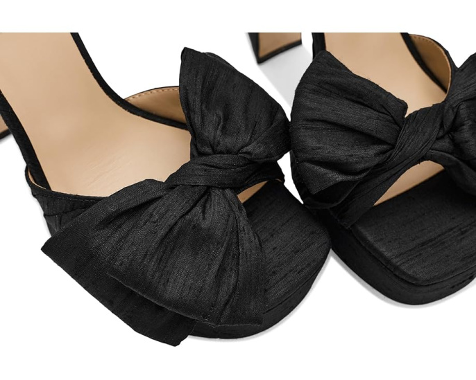 Badgley Mischka Oliva — эффектные туфли с квадратным носком, бантом и платформой