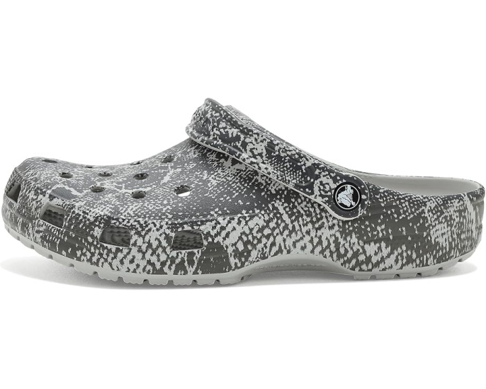 Клоги Crocs Classic Animal Print с анималистичным принтом