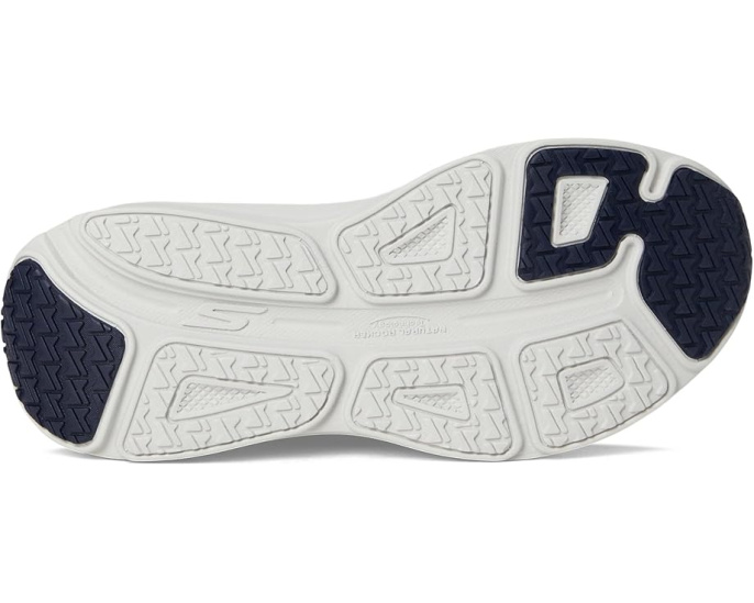 SKECHERS Max Cushioning Endeavour Sarasota с максимальной амортизацией