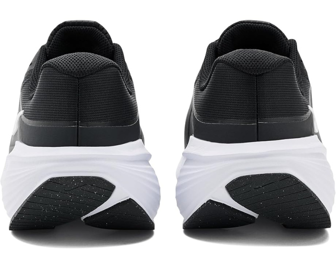 Кроссовки Nike Downshifter 14 для бега с сетчатым верхом