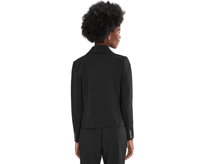 Блейзер NIC+ZOE Stretch Suiting Anywhere с растяжимой тканью и однобортным дизайном