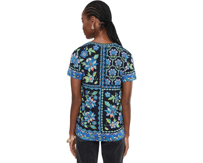 Футболка The Janie Favorite Button Neck Tee Delmira от Johnny Was