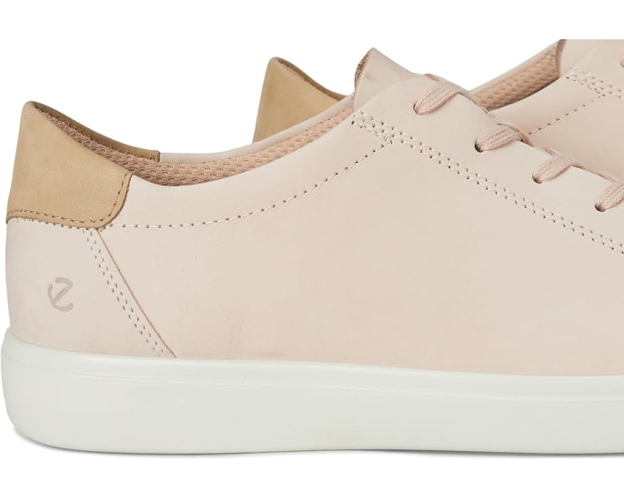 Женские кроссовки ECCO Classic Sneaker из кожи с технологией FLUIDFORM