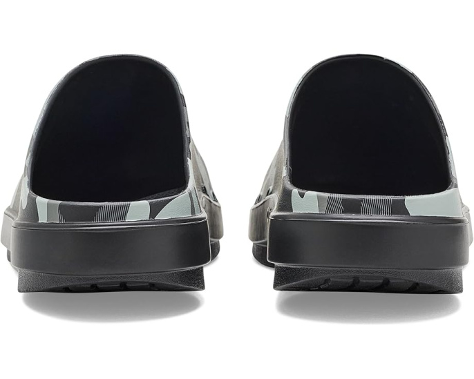 OOFOS Oocloog Luxe Clogs Ночной камуфляж