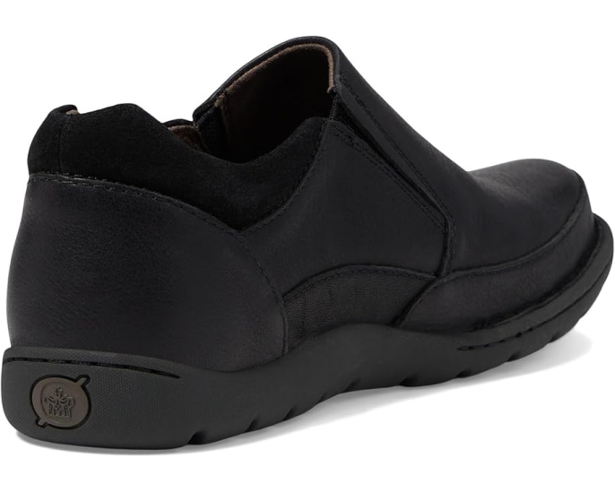Мокасины Nigel Slip-On от Born из замши или натуральной кожи
