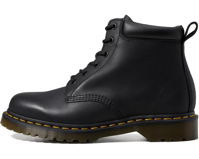 Ботинки Dr. Martens 939 Ben Six-Eye Core с классическим дизайном и удобной посадкой