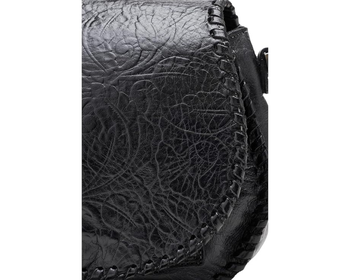 Сумка кроссбоди Half Moon Em с плетеной строчкой и кисточкой Bed Stu
