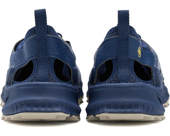 Треккинговые кроссовки KEEN Zionic ADV с открытым верхом