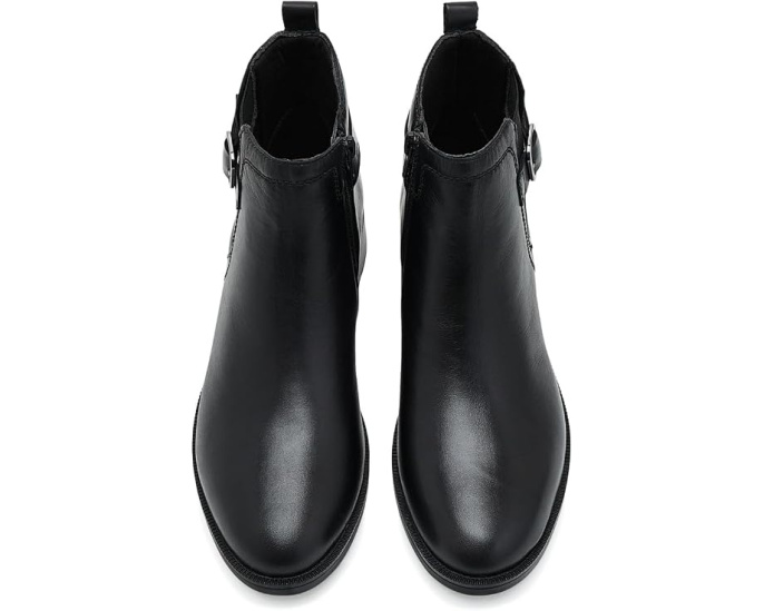 Ботинки Clarks Adalynn West на устойчивом каблуке