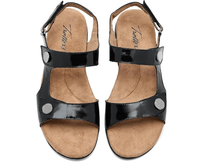Сандалии Romi Metallic от Trotters на липучках с декором