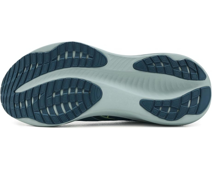 Кроссовки ASICS Gel-Excite 11