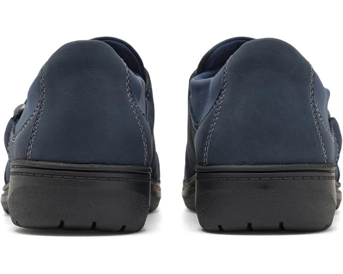 Clarks туфли Carleigh Lily с металлическим декором