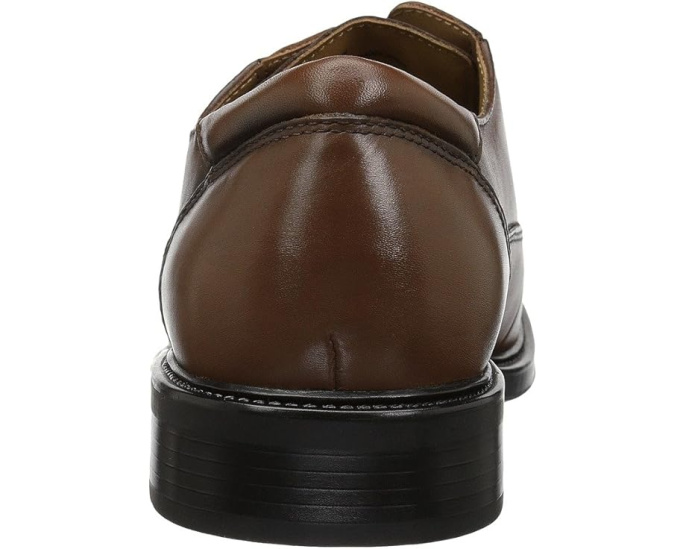 Dockers Perspective оксфорды с мыском и технологией All Motion Comfort