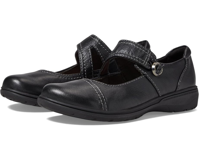 Лодочки Clarks Carleigh Jane с глянцевым верхом и эластичным ремешком
