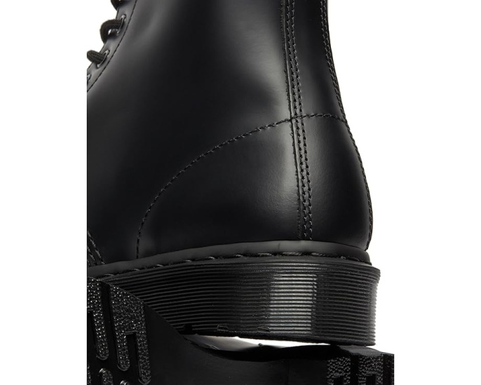 Ботинки Dr. Martens 1460 Mono с гладкой кожей и классической колодкой
