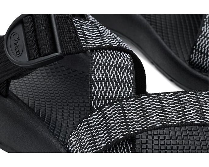 Сандалии Chaco Mega Z Classic с широкими стропами и поддержкой LUVSEAT
