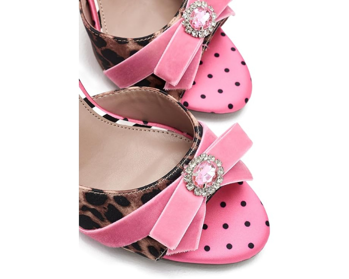 Босоножки Quincyy от Blue by Betsey Johnson на каблуке