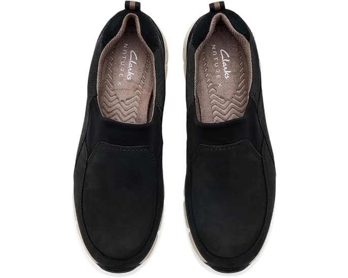 Водонепроницаемые кроссовки Clarks Nature X Sky из черной замши