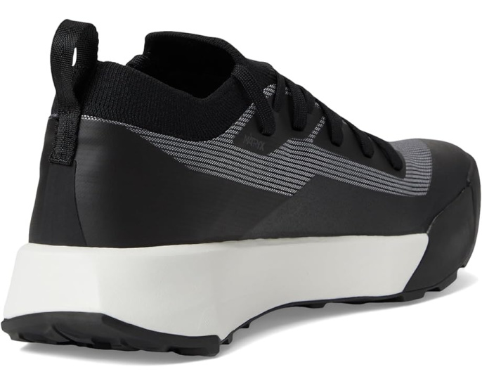 Легкие треккинговые ботинки Arc'teryx Vertex Speed Low с нейлоновым верхом