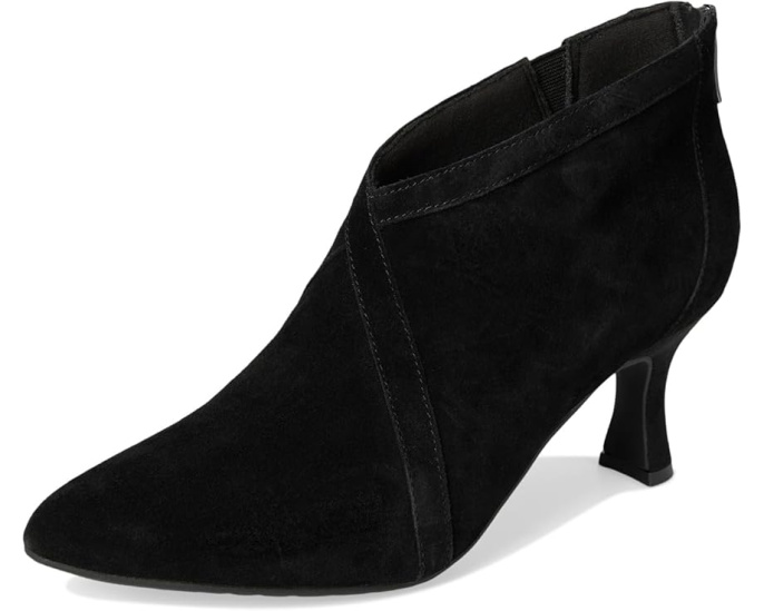 Туфли Clarks Kataleyna Sol на котячьем каблуке с острым носком