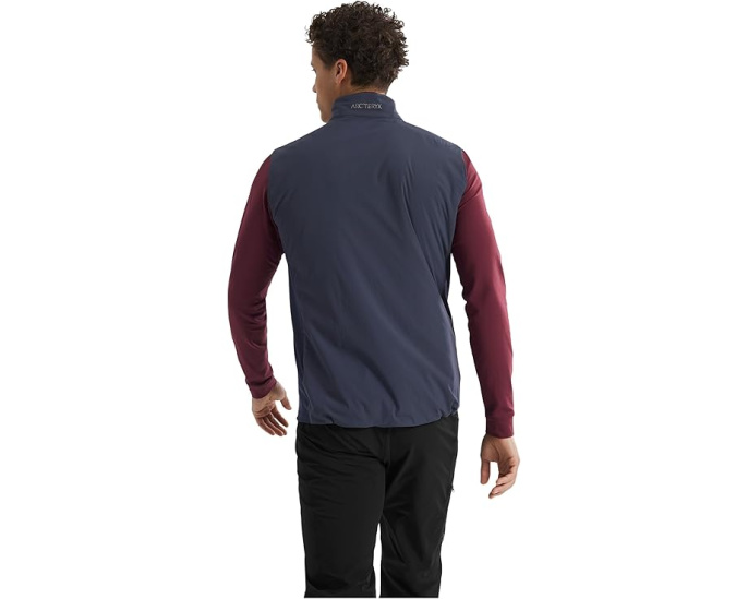 Жилет Arc'teryx Atom Vest с утеплителем Coreloft 60 и ветрозащитой