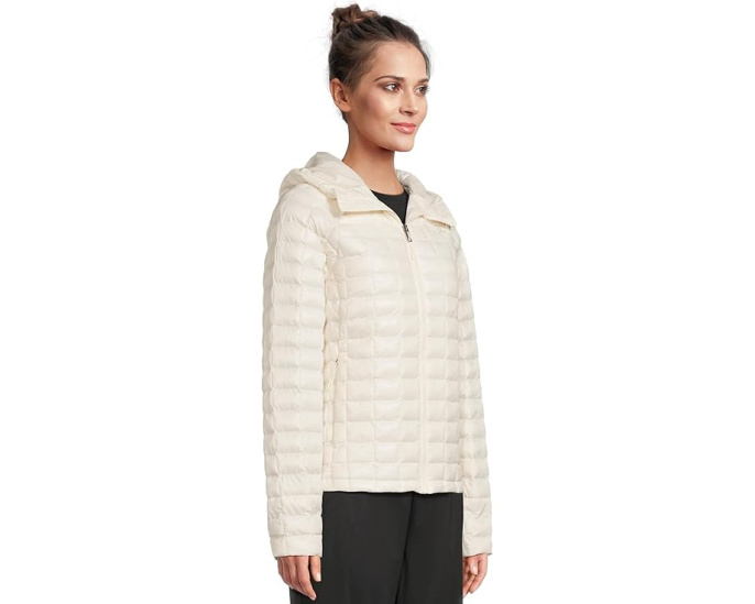 Куртка ThermoBall с капюшоном и синтетическим утеплителем от The North Face