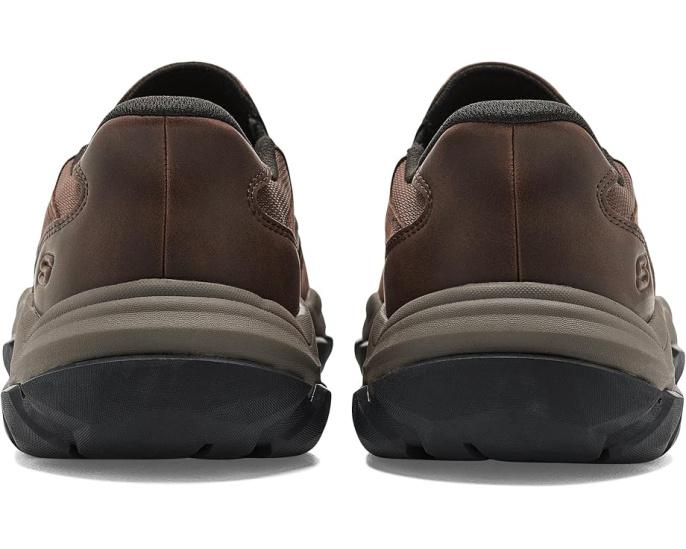 Кроссовки Skechers Santoro Archaic c технологией Heel Pillow
