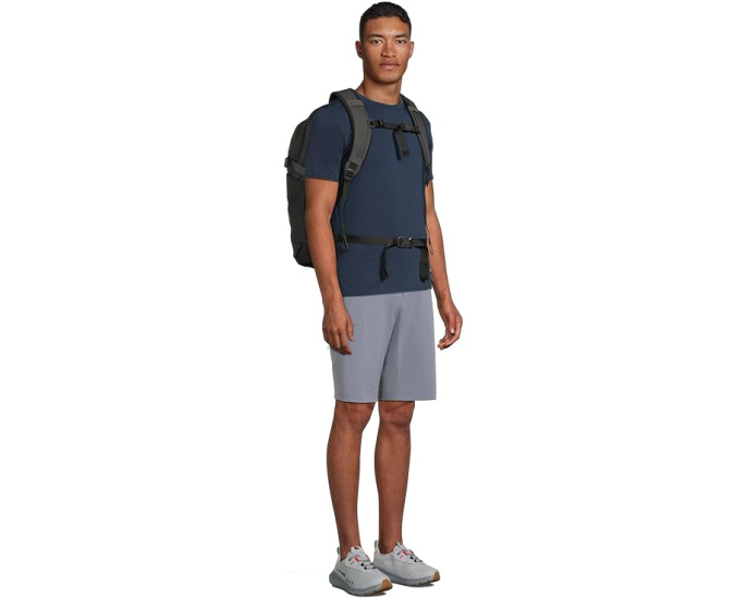 Рюкзак The North Face Router с отделением для ноутбука 17 дюймов и системой вентиляции