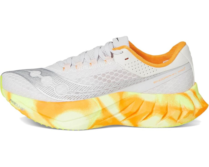 Беговые кроссовки Saucony Endorphin Pro 4 с технологией Speedroll