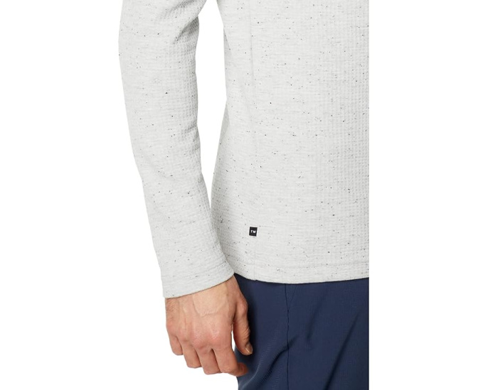 Свитер TravisMathew Cloud Waffle Crew с длинными рукавами и вафельной вязкой
