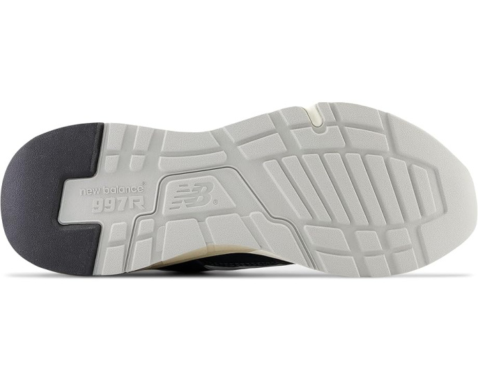 Кроссовки New Balance 997R Classics с амортизацией Abzorb и верхом из замши