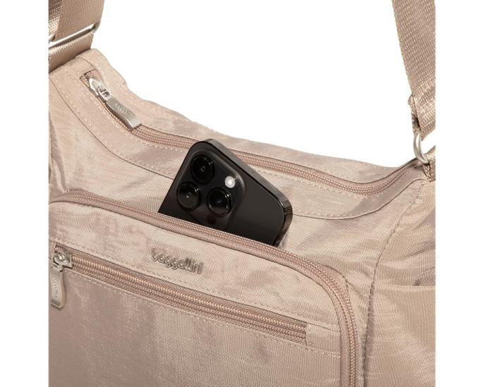 Baggallini Crosstown кроссбоди хобо с RFID защитой и карманом для бутылки