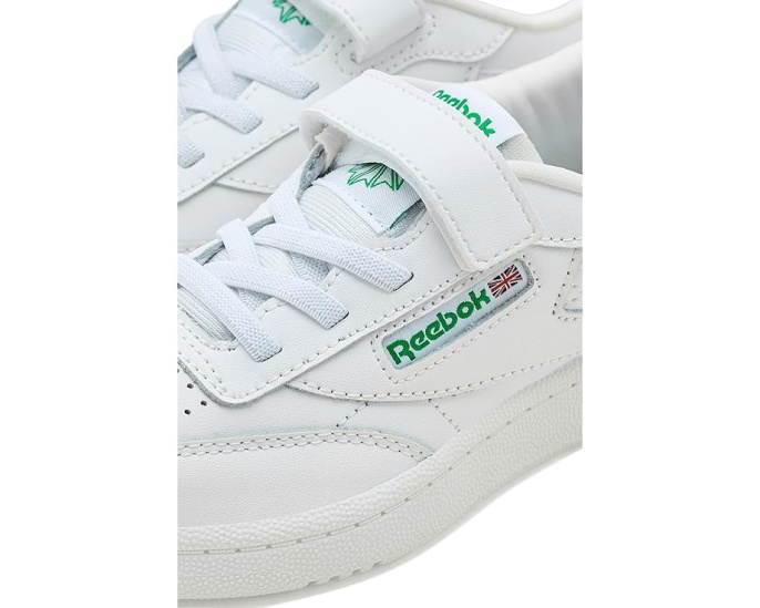 Кроссовки Reebok Club C 1V для детей с контрастными деталями