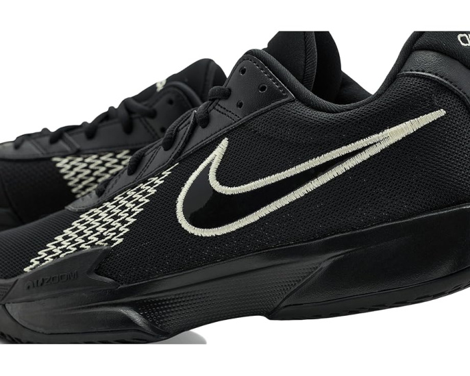 Баскетбольные кроссовки Nike G.T. Cut Academy с цепким протектором