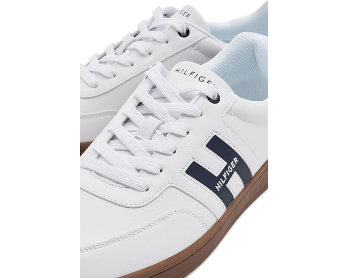 Кроссовки Lasona с искусственной кожей от Tommy Hilfiger