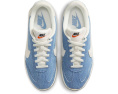Кроссовки Nike Pacific из кожи и замши с подошвой в елочку