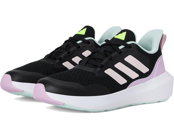 Кроссовки Adidas FortaRun 2.0 с амортизацией Cloudfoam и переработанными материалами