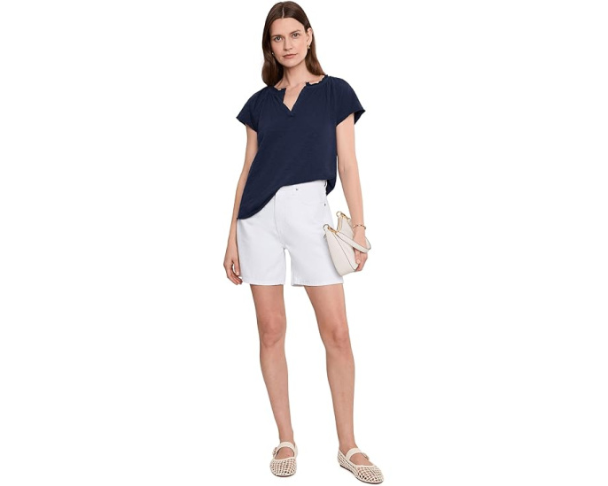 Топ Short Sleeve Ruffle Henley Swing от Mod-o-doc с рюшами