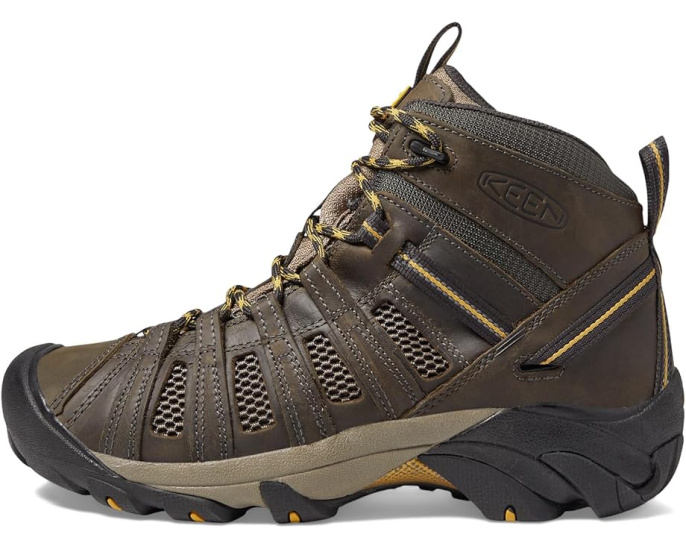 Ботинки KEEN Voyageur Mid с защитой мыска