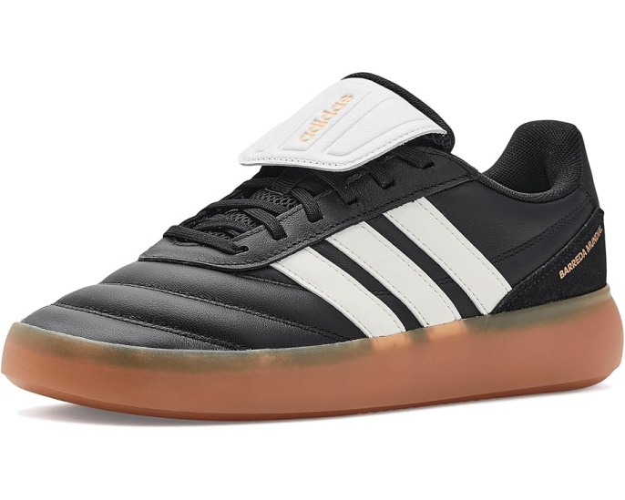 Кроссовки adidas Barreda Mundial с винтажным дизайном