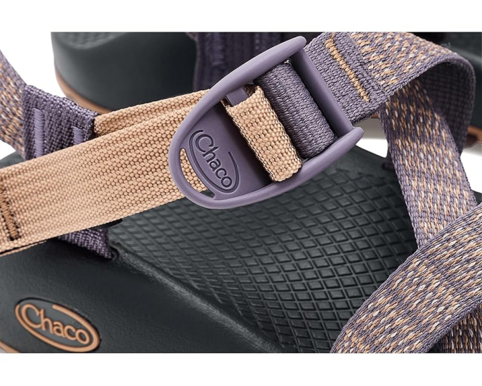 Сандалии Chaco Z2 Classic с регулируемыми ремешками и стелькой LUVSEAT