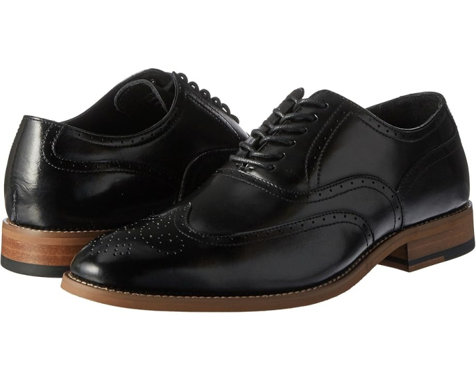 Оксфорды Stacy Adams Dunbar Wingtip с перфорацией и каблуком