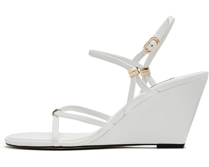 Босоножки Nine West Devva на танкетке с регулируемым ремешком на щиколотке