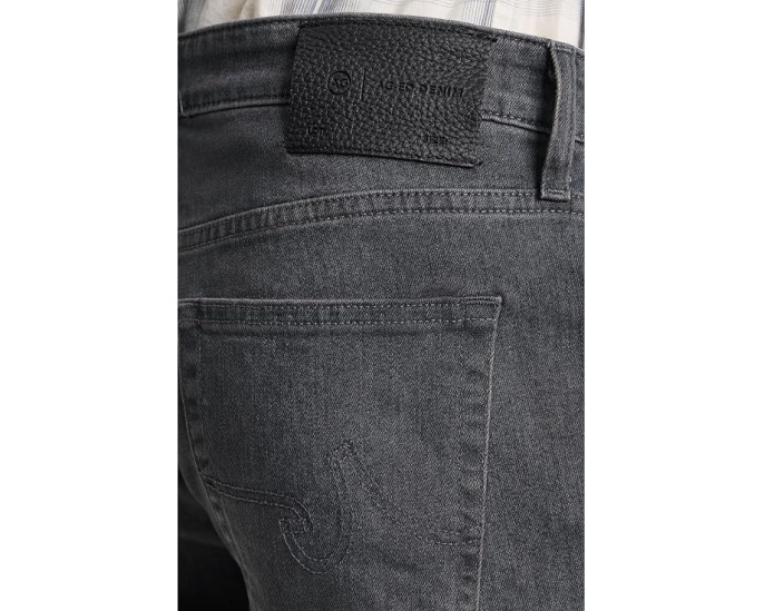 Tellis Modern Slim Jeans in 7 Years Black Nile