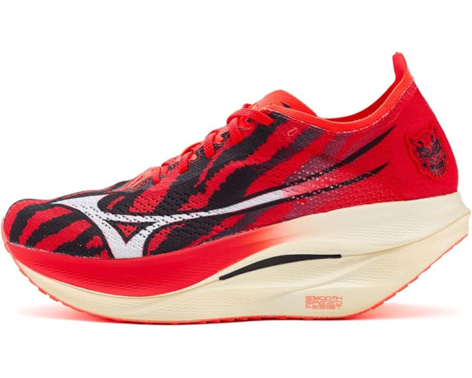 Mizuno кроссовки Rebellion Pro 3 для бега
