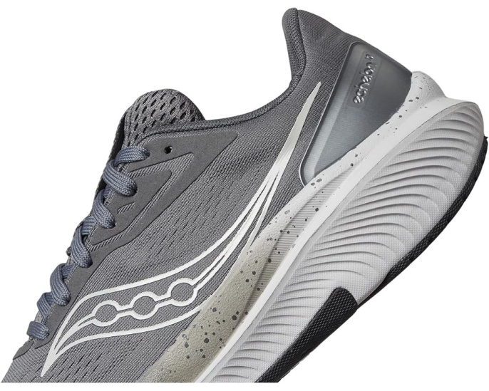 Кроссовки Saucony Echelon 10 с широкой платформой PWRRUN и подошвой XT-900